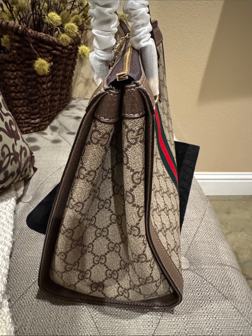 Gucci Ophidia Top Handles and Crossbody Straps Tote Bag - Picture 4 of 16